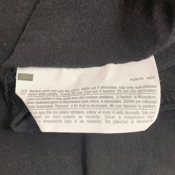 Hanes I'm Thinking black and white graphic T-shirt men's size XL loading icon - Picture 7 of 7